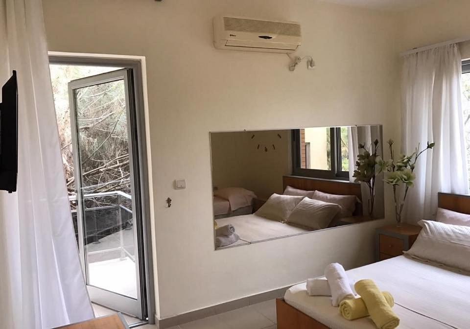 Intea Hotel 格勒姆 外观 照片